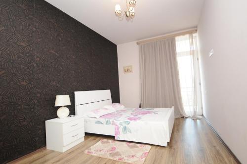 Room – Sports Palace Apartment