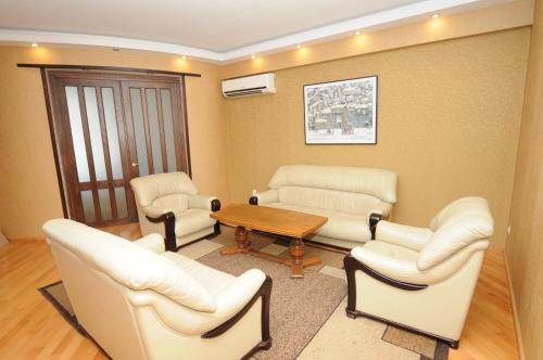 Room – Sports Palace Apartment