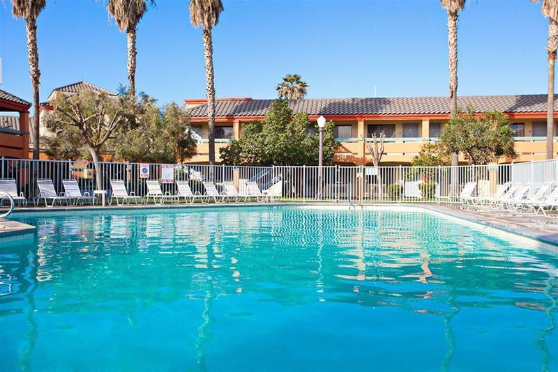 Photo – Hotel Quality Inn Santa Nella on I-5