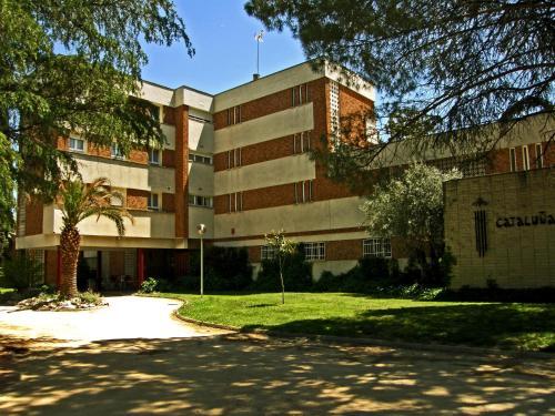 Foto del exterior de Residencia Universitaria Cardenal Cisneros