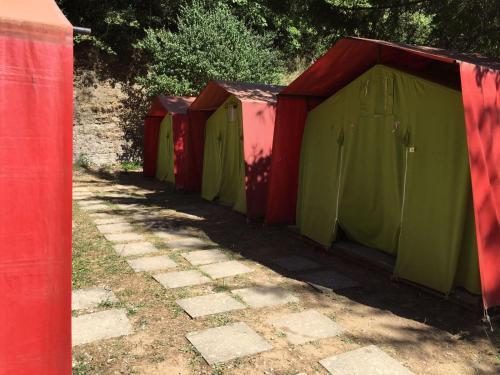 Foto general de Camping El Chate Tiendas