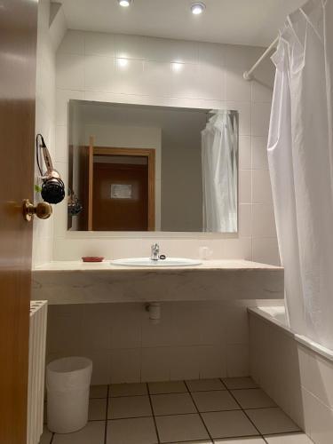 Foto del baño de Hotel Lamoga