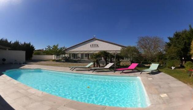 Foto de Bed-and-Breakfast Aux Belles Vacances