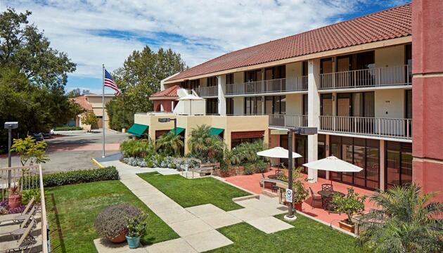 Foto de Hotel La Quinta Inn &amp; Suites by Wyndham Thousand Oaks-Newbury Park