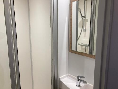Foto del baño de Hotel Premiere Classe Beaune Sud