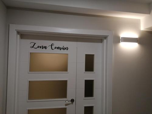 Foto de las zonas nobles de Aparthotel Estudios los Arcos