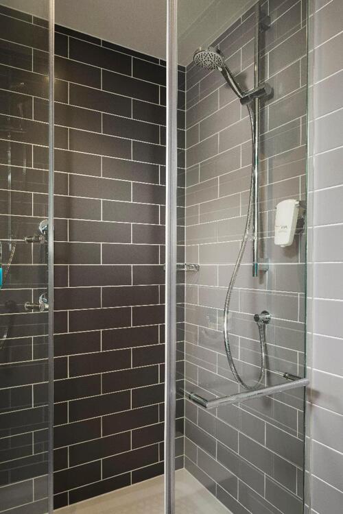 Foto del baño de Holiday Inn Express - Bordeaux - Lormont, an IHG Hotel