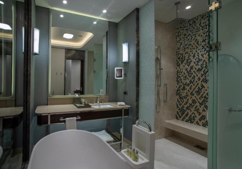 Foto del baño de Hotel Hilton Tashkent City