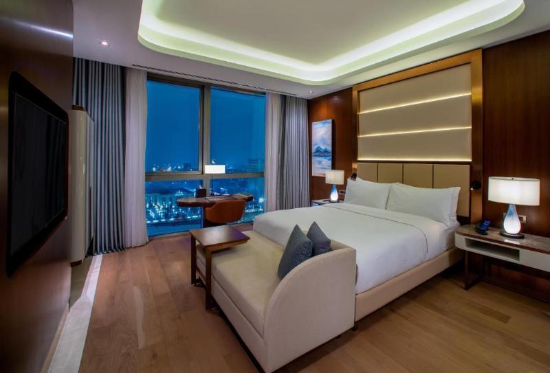 Foto de una habitación de Hotel Hilton Tashkent City