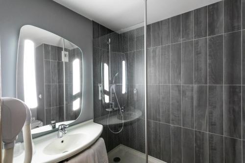 Foto del baño de Hotel ibis Bourges Centre