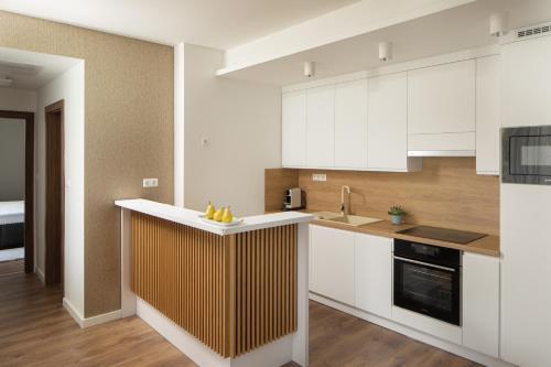 Foto de una habitación de NaturMed Hotel Carbona