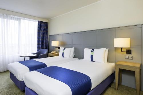 Foto de una habitación de Holiday Inn Milton Keynes Central, an IHG Hotel