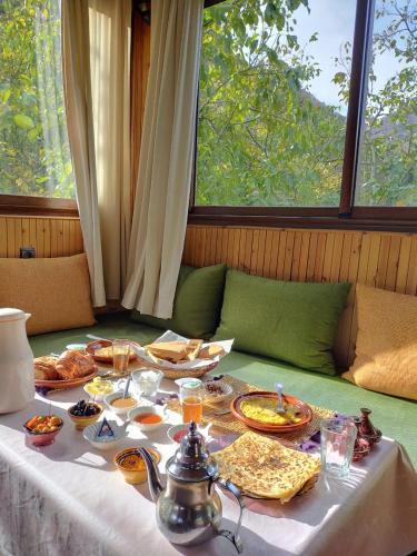 Surrounding area – Riad Oussagou
