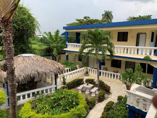 Foto del exterior de Albergue Sana El Jardin Secreto