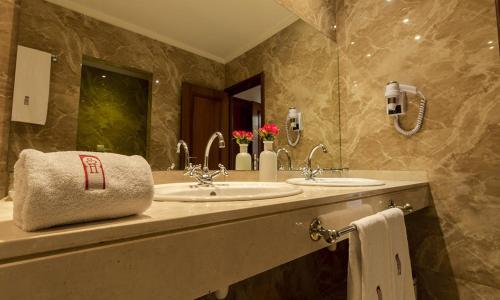 Room – Soundouss Hotel