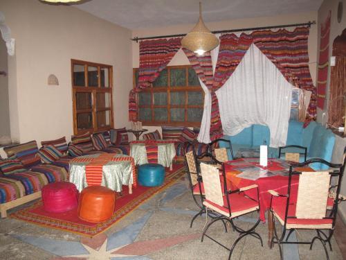 Foto de las zonas nobles de Gite Kasbah La Palmeraie