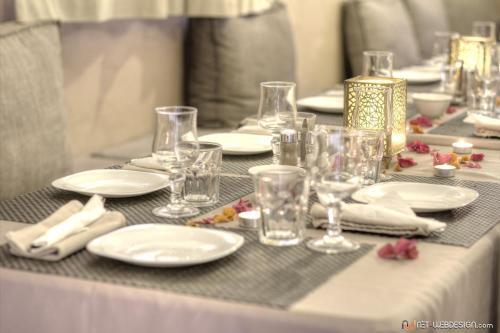 Foto de restauración de Bed-and-Breakfast Guest House Bagdad Café