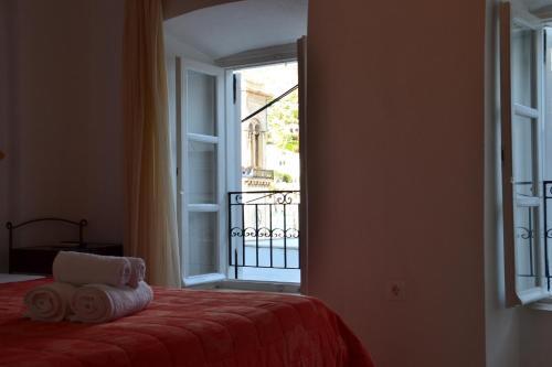 Pension Efie, Hydra - Reserving