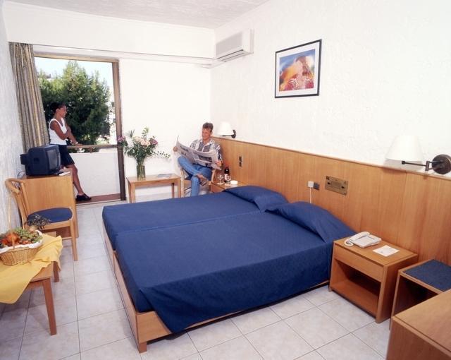 Foto general de Heronissos Hotel