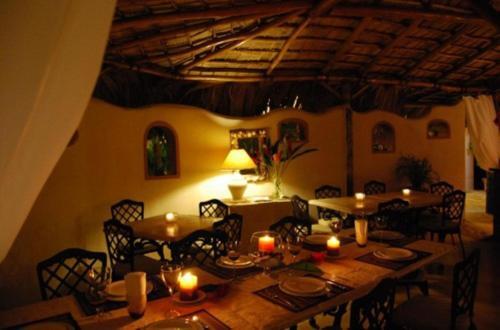 Foto de restauración de Hotel Coco Plaza