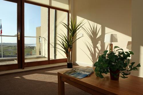 Foto general de Ocean Sands Hotel