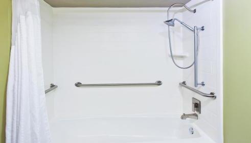 Foto del baño de Holiday Inn Express Atlanta NW - Galleria Area, an IHG Hotel