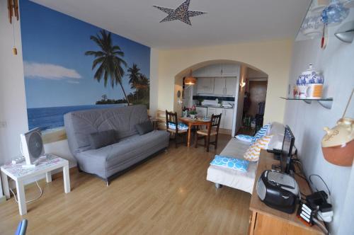 Foto de una habitación de Apartamentos APCOSTAS - Isla de Rosas
