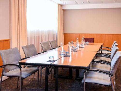 Foto de los servicios de Hotel Novotel Milton Keynes