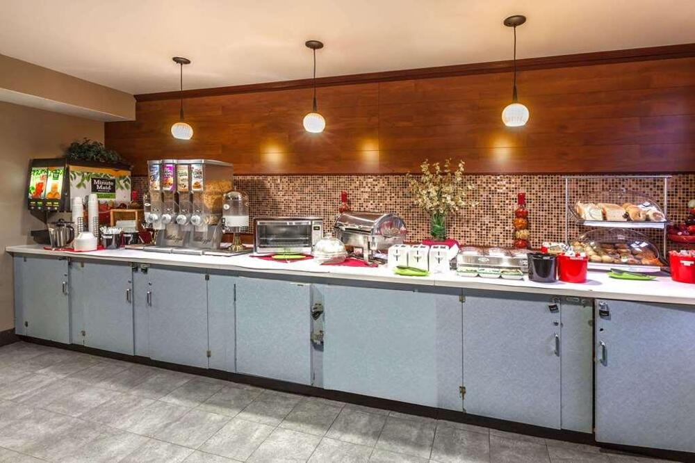 Dining – Hotel Ramada by Wyndham Jersey City