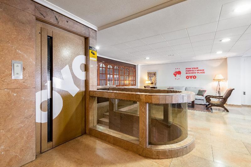 Photo – OYO Hotel Francabel