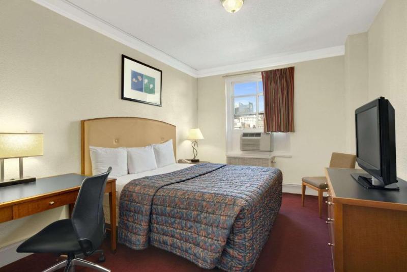Foto de una habitación de Hotel Travelodge by Wyndham Downtown Chicago