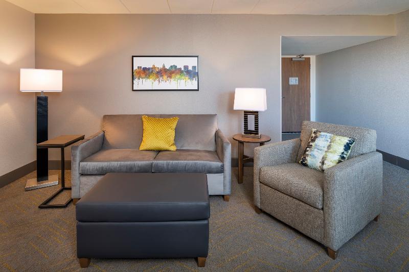 Foto de una habitación de Hotel Doubletree By Hilton Madison East
