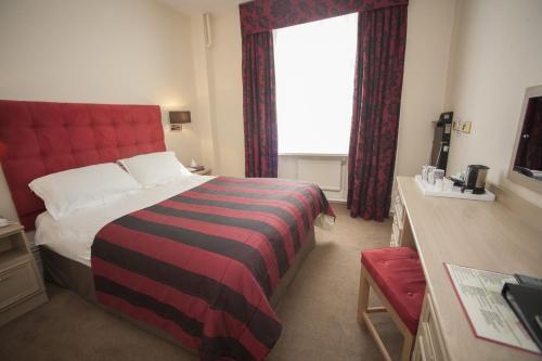 Room – Hotel The White Swan Halifax