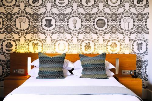Room – Hotel Malmaison Cheltenham