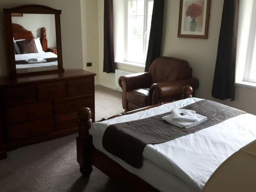 Room – Wool Merchant Hotel