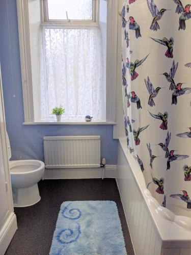 Room – Bed-and-Breakfast Kirk Lea Guest House