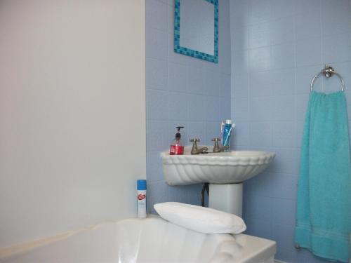 Room – Bed-and-Breakfast Kirk Lea Guest House
