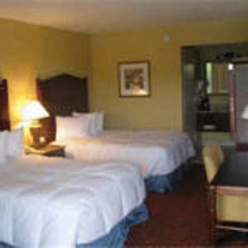 Photo – Hotel Days Inn by Wyndham Washington DC/Gateway