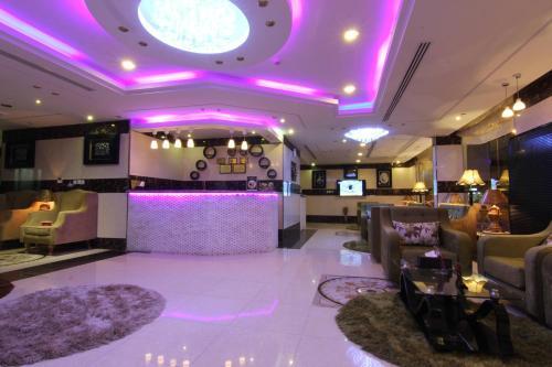 Room – Aparthotel Ronza Land
