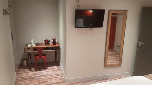Foto de una habitación de Yseria Hôtel