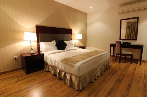Room – Aparthotel Aliah Tolan Palace