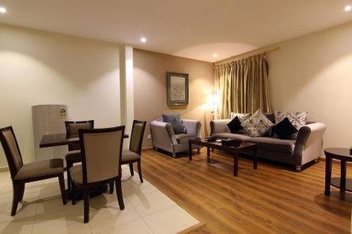Room – Aparthotel Aliah Tolan Palace