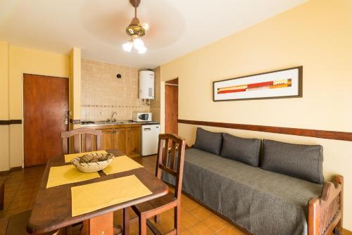 Room – Concord Rent Apart