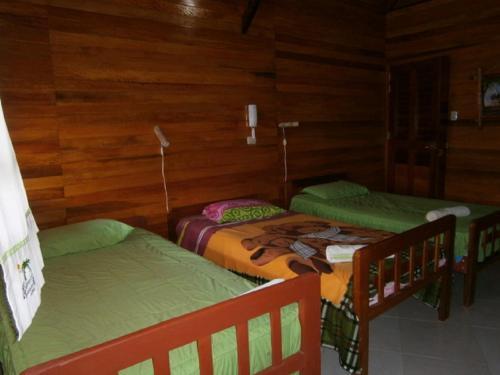 Foto de una habitación de Madera Labrada Lodge Ecologico