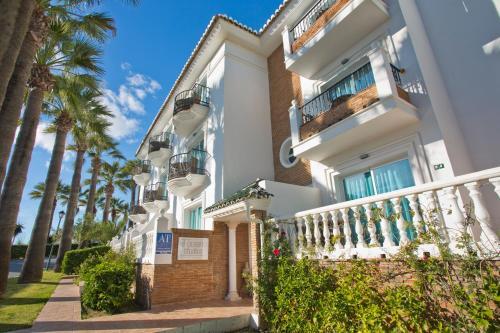 Foto de una habitación de El Oceano Beach Hotel