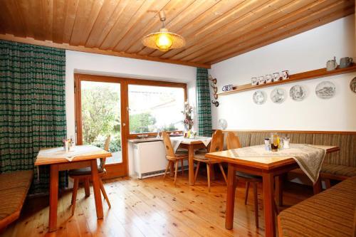 Foto de una habitación de Gästehaus Kirner