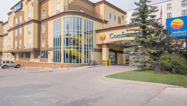 Photo – Hotel Comfort Inn and Suites University