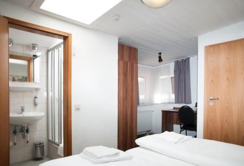 Foto de una habitación de Hotel Sonne