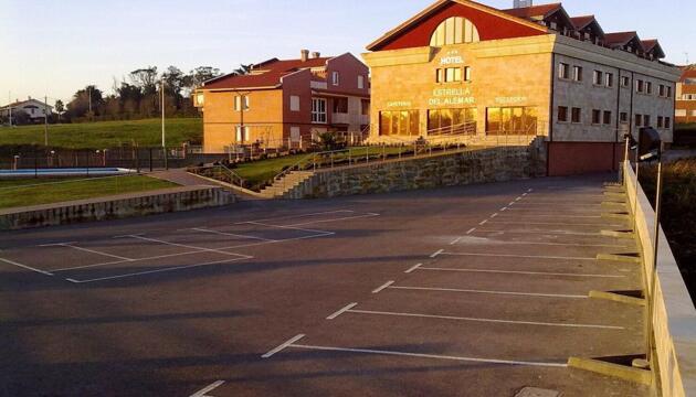 Foto de Hotel Estrella del Alemar