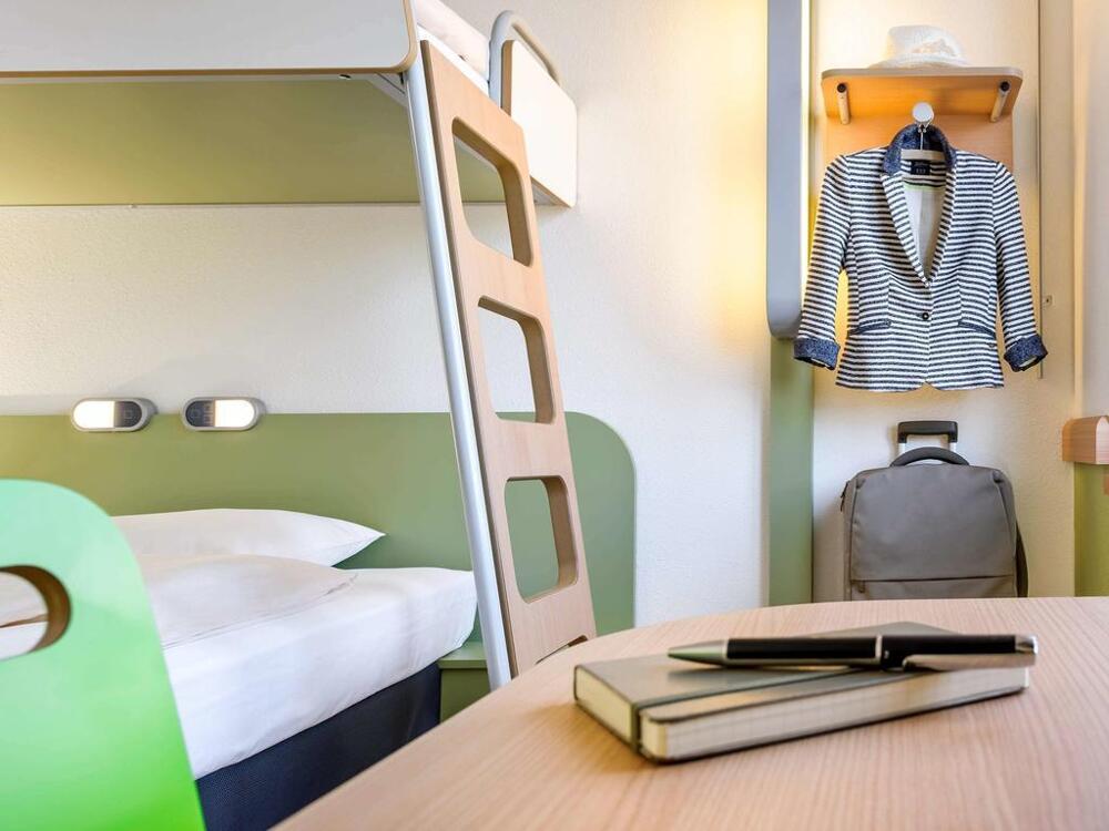Foto general de Hotel ibis budget Düsseldorf Airport